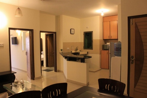 Mariners Base Apartments image 1